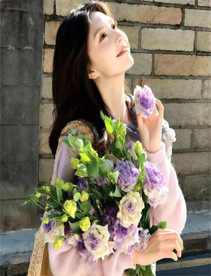 《看不见的女儿》不为人知的内幕：美术设计的灵感来源 体会团队合作的力量