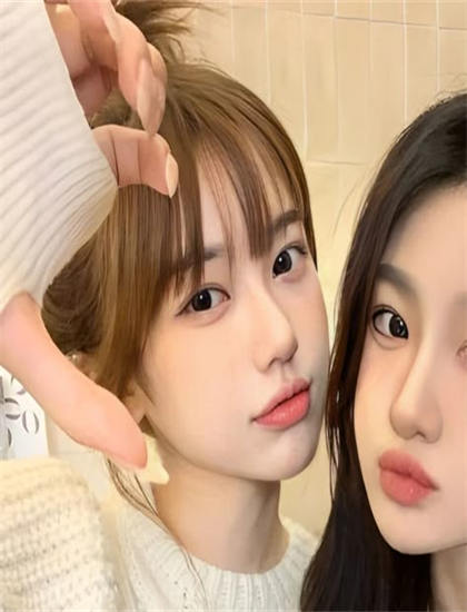 女网红1小时19分钟泄露视频-中文字幕乱码一区AV久久